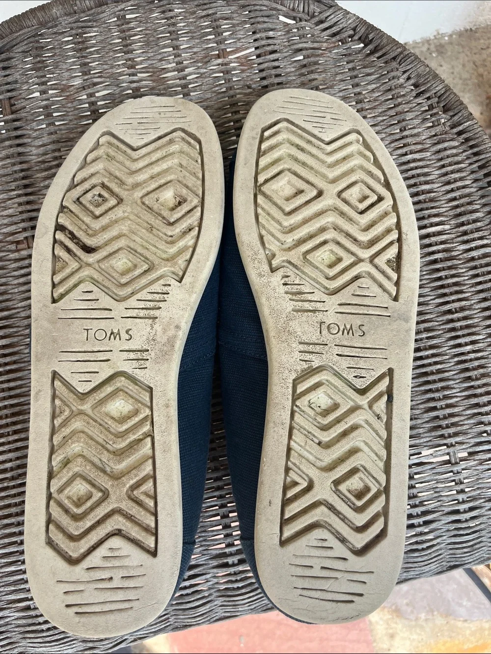TOMS Men’s Navy Canvas Slip-On Loafers